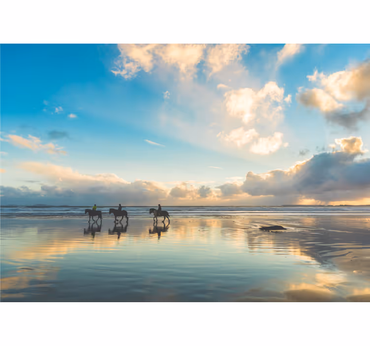 Landscape wall mural seaside horse riders - TenStickers