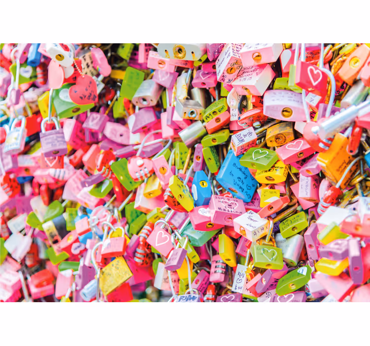 Colorful Locks romantic wall mural - TenStickers