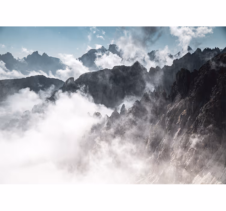 Wall mural mountain majestic peak silhouette - TenStickers
