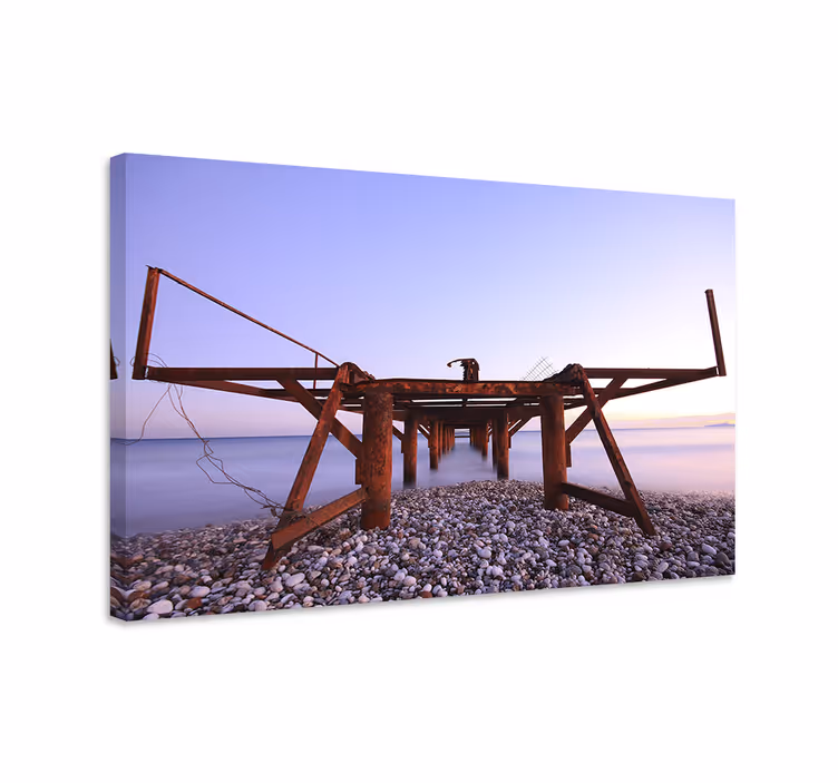 Rusted pier perspective landscape canvas - TenStickers