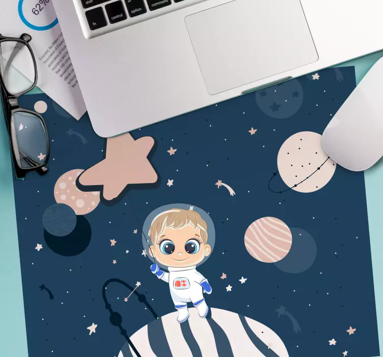 Anime mousepad cute astronaut character design - TenStickers