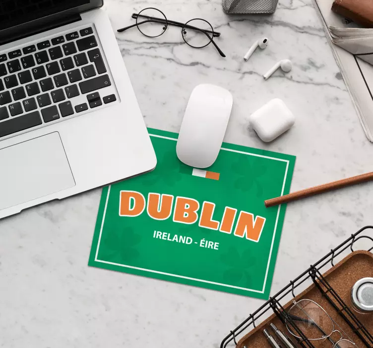 Dublin badge vinyl mouse mats - TenStickers
