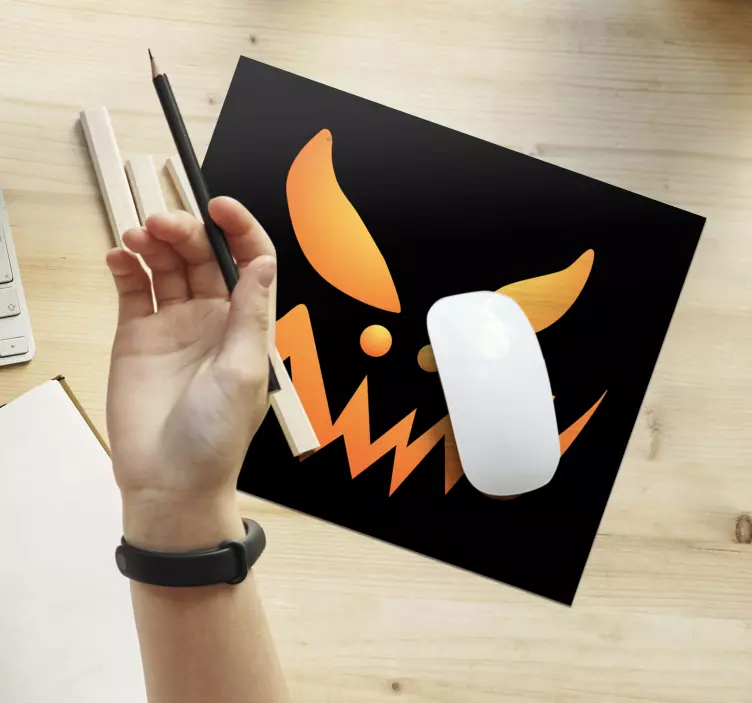 Gaming mouse pad angry beast face design - TenStickers