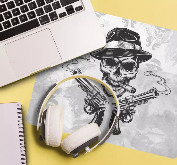 Gaming mouse pad skull with guns design - TenStickers