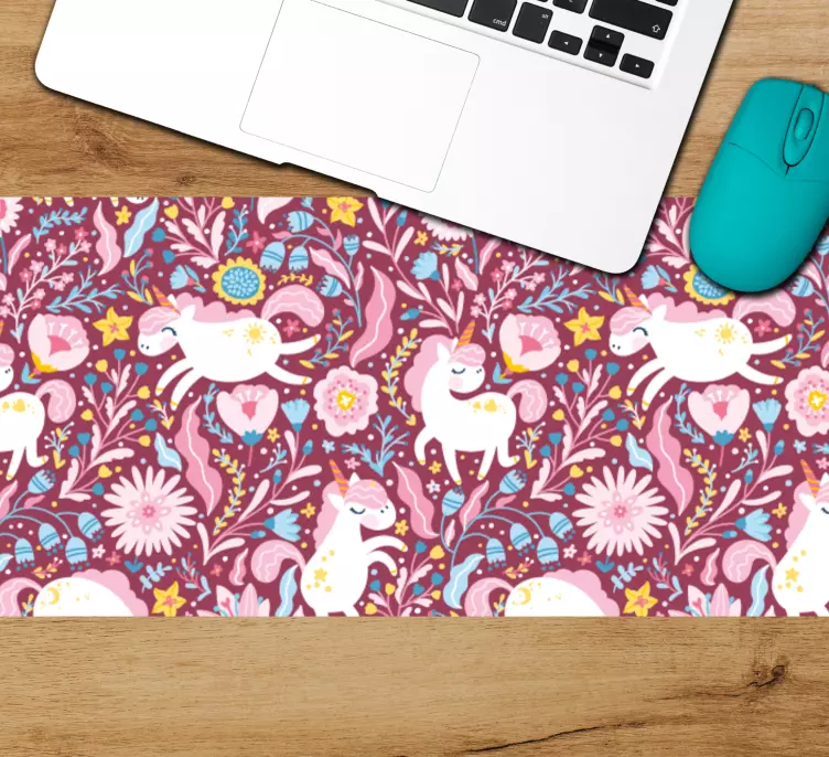 Gaming mouse pad with playful unicorns design - TenStickers