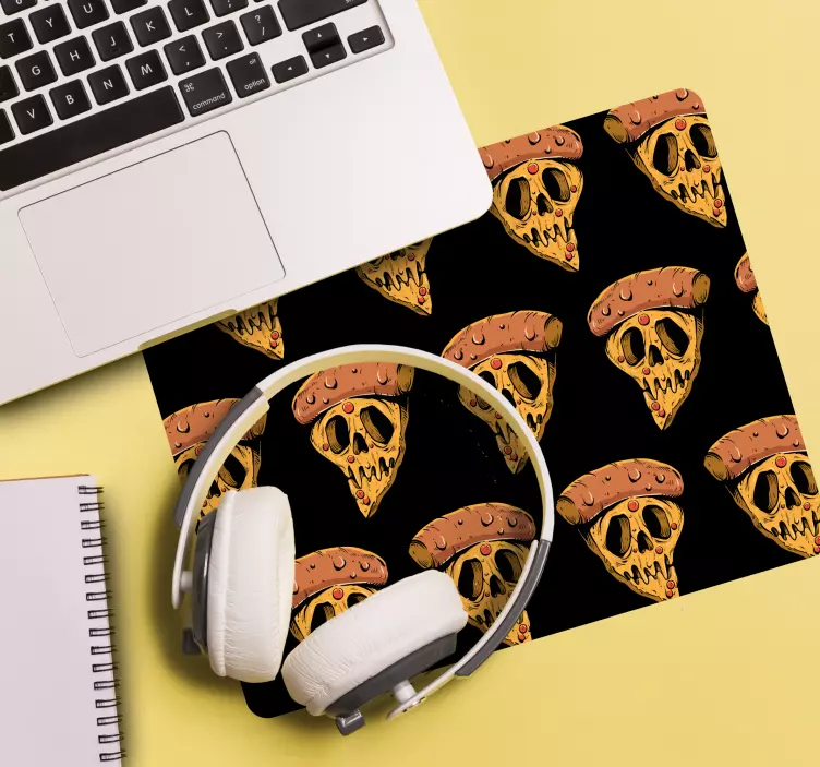 Gaming mouse pad with skull pizza design - TenStickers
