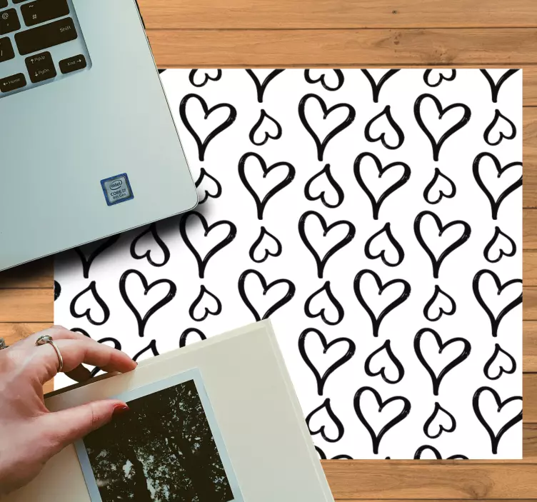 Mouse pad patterns playful heart design - TenStickers