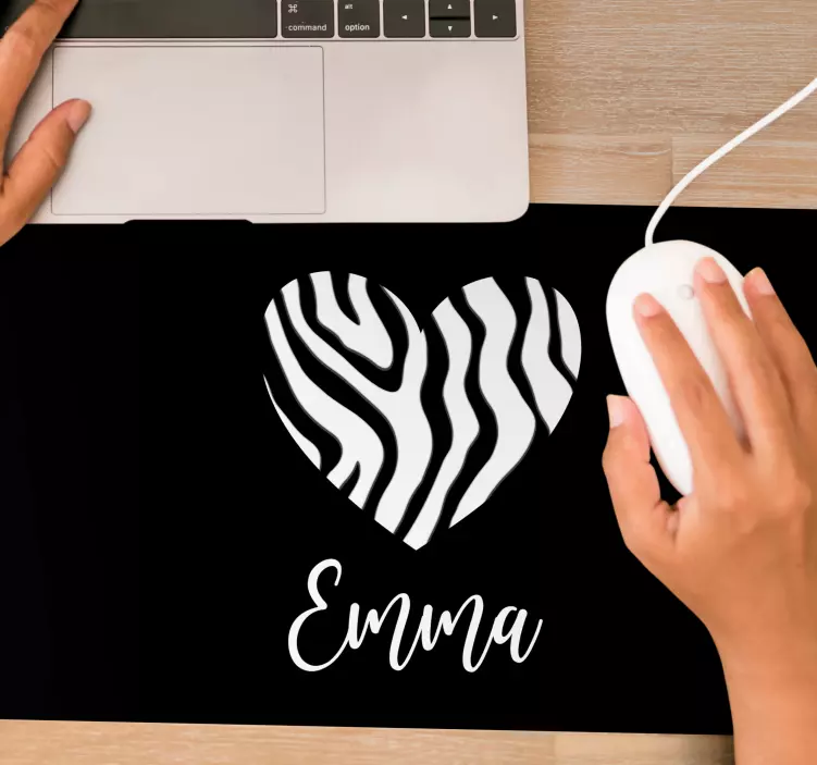 Personalised mouse mat zebra heart outline - TenStickers