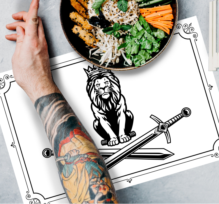 Original placemat lion king emblem - TenStickers
