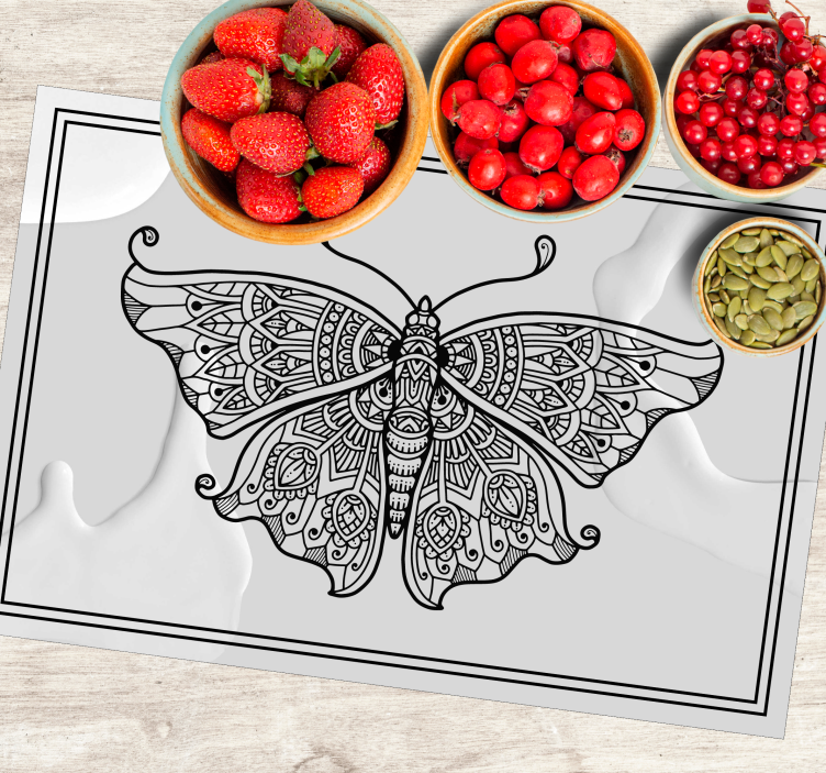 Original placemat with detailed butterfly design - TenStickers