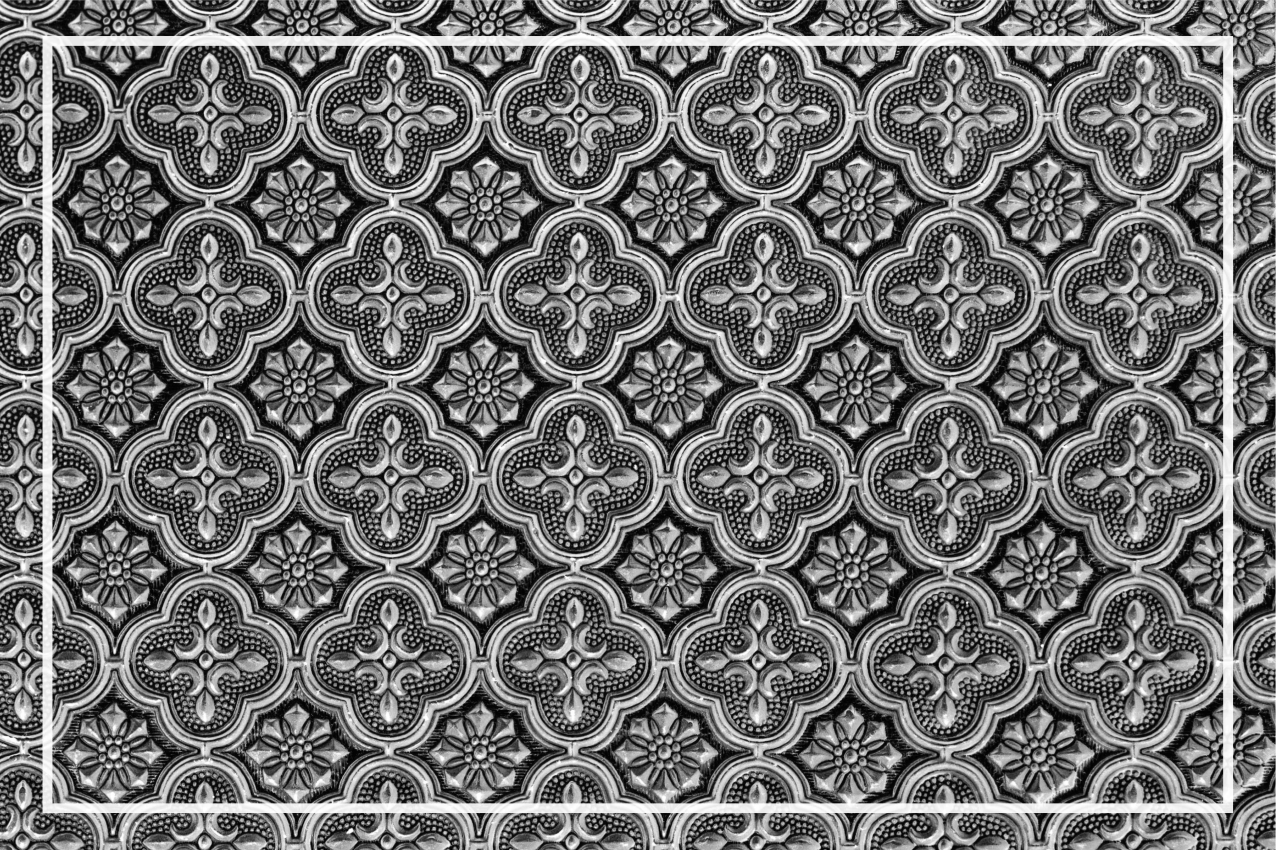 Intricate patterned surface placemat - TenStickers