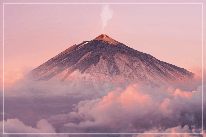 Modern placemat volcanic mountain scenery - TenStickers