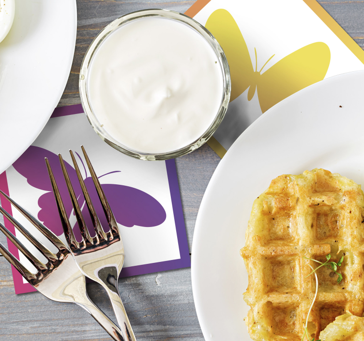 Modern coasters with colorful butterfly shapes - TenStickers