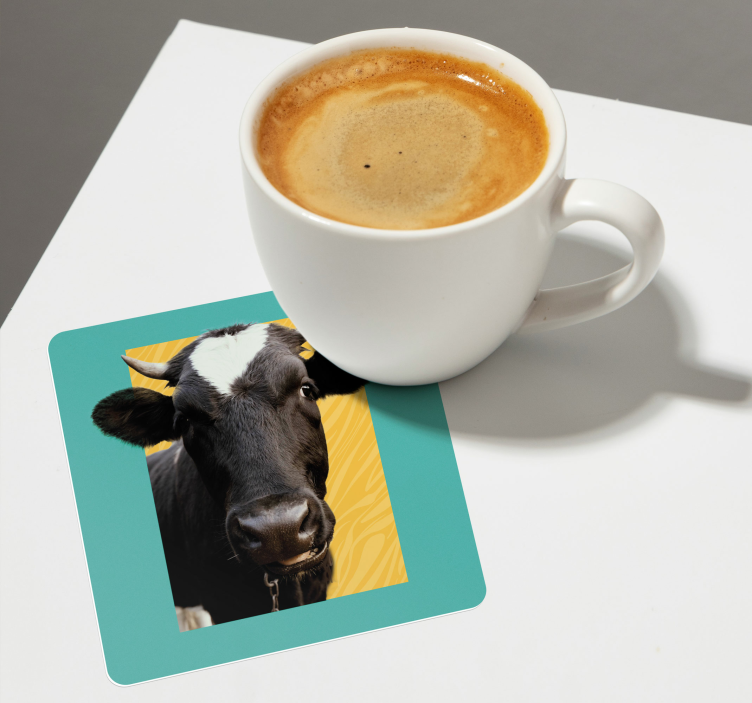 Pepping cow more coasters - TenStickers