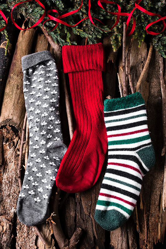 Christmas poster with socks - TenStickers