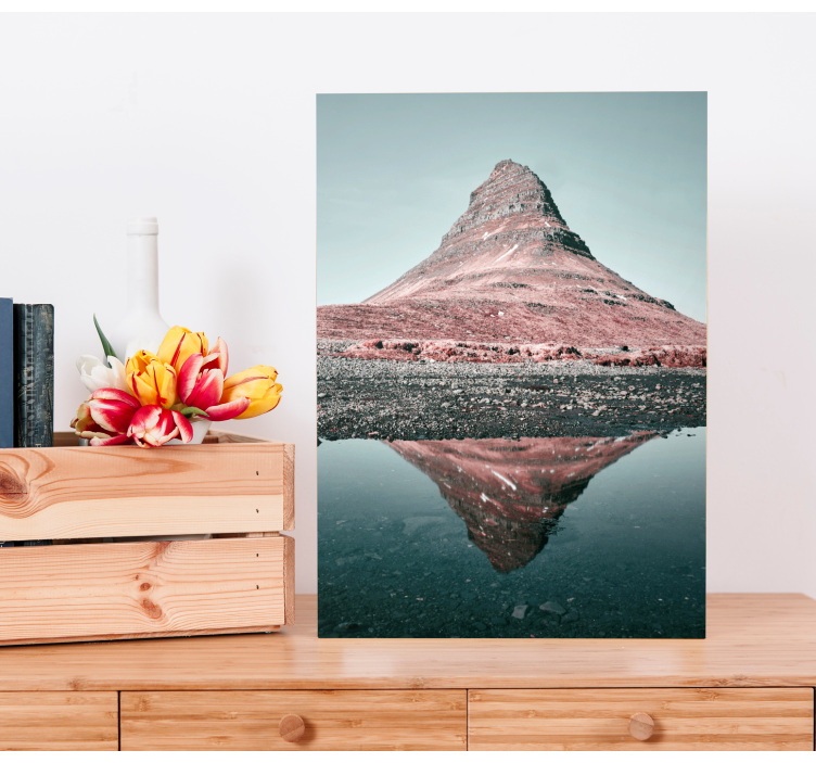 Landscape canvas kirkjufell mountain reflection - TenStickers