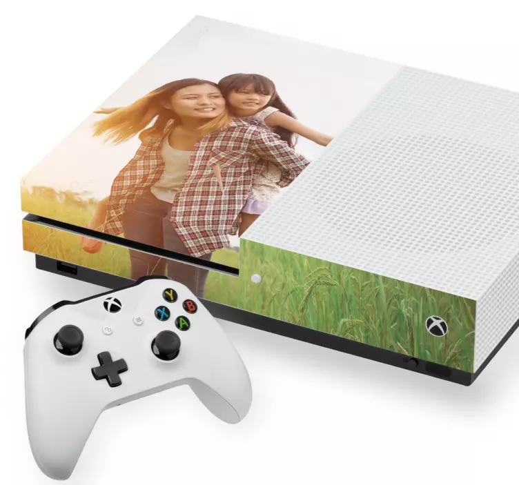 Personalised photo xbox skin - TenStickers