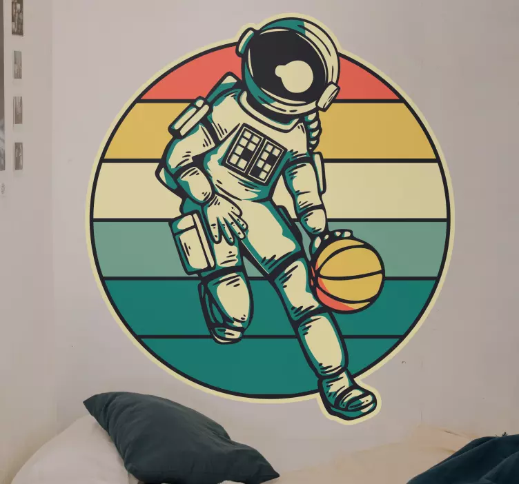 Cosmonaut Engaged in Basketball wall sticker - TenStickers