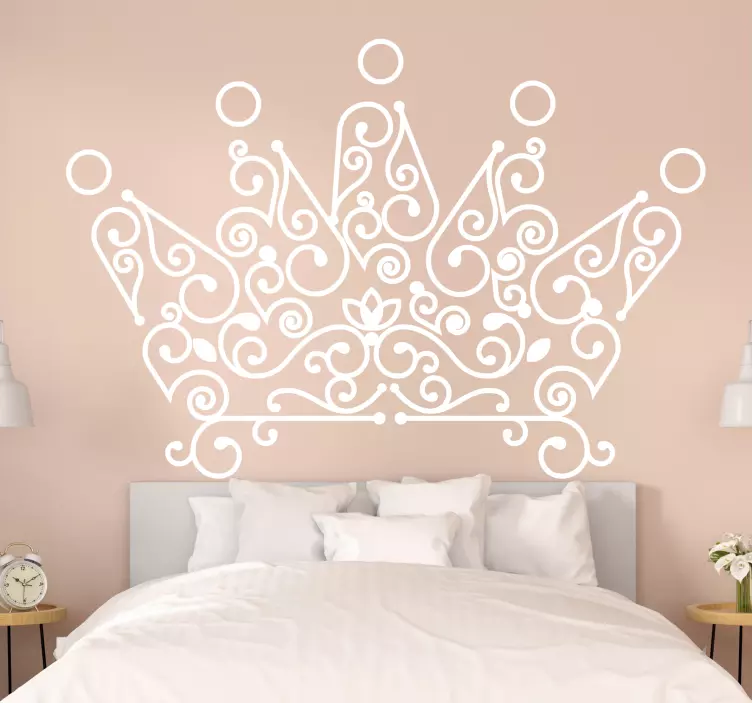 Crown headboard wall sticker - TenStickers