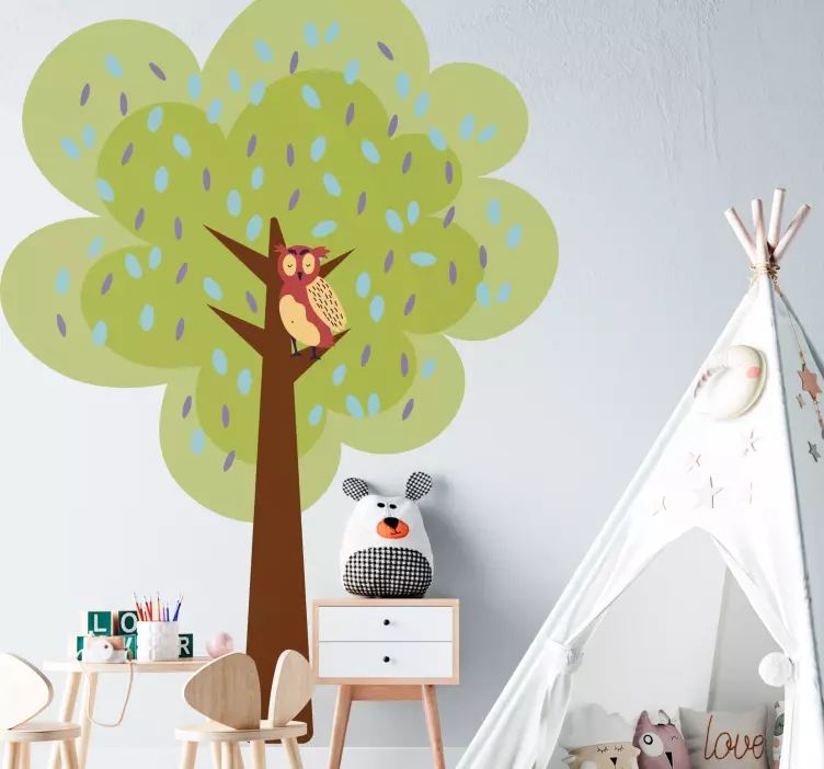 Playful Tree Owl wall sticker for kids - TenStickers