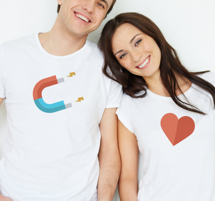 Blue and red heart magnet couple t-shirts - TenStickers