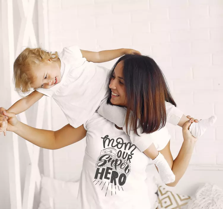 Super Mum Hero Mothers day t-shirt - TenStickers