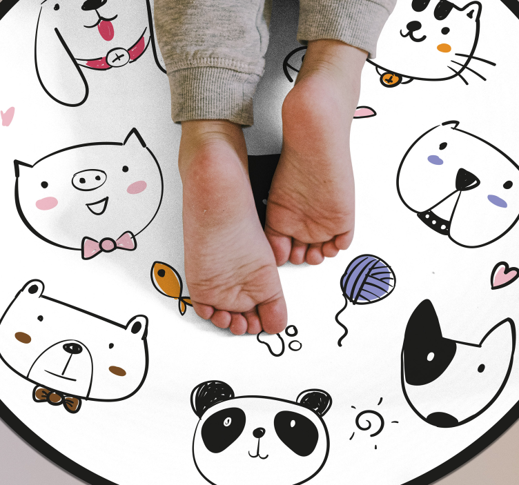 Adorable Creature Expressions nursery vinyl rug - TenStickers