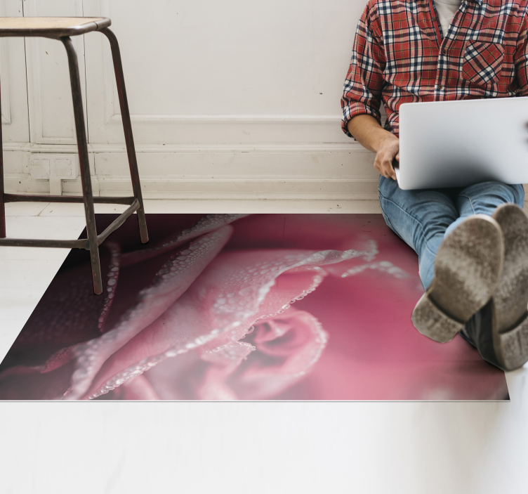 Dewy Rose Petals floral vinyl rug - TenStickers