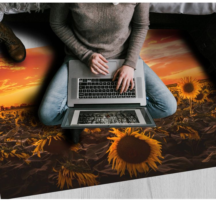 Sunflower Sunset Scene floral vinyl rug - TenStickers