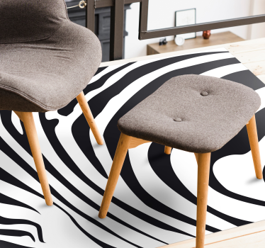 Animal print vinyl rug in zebra stripes - TenStickers